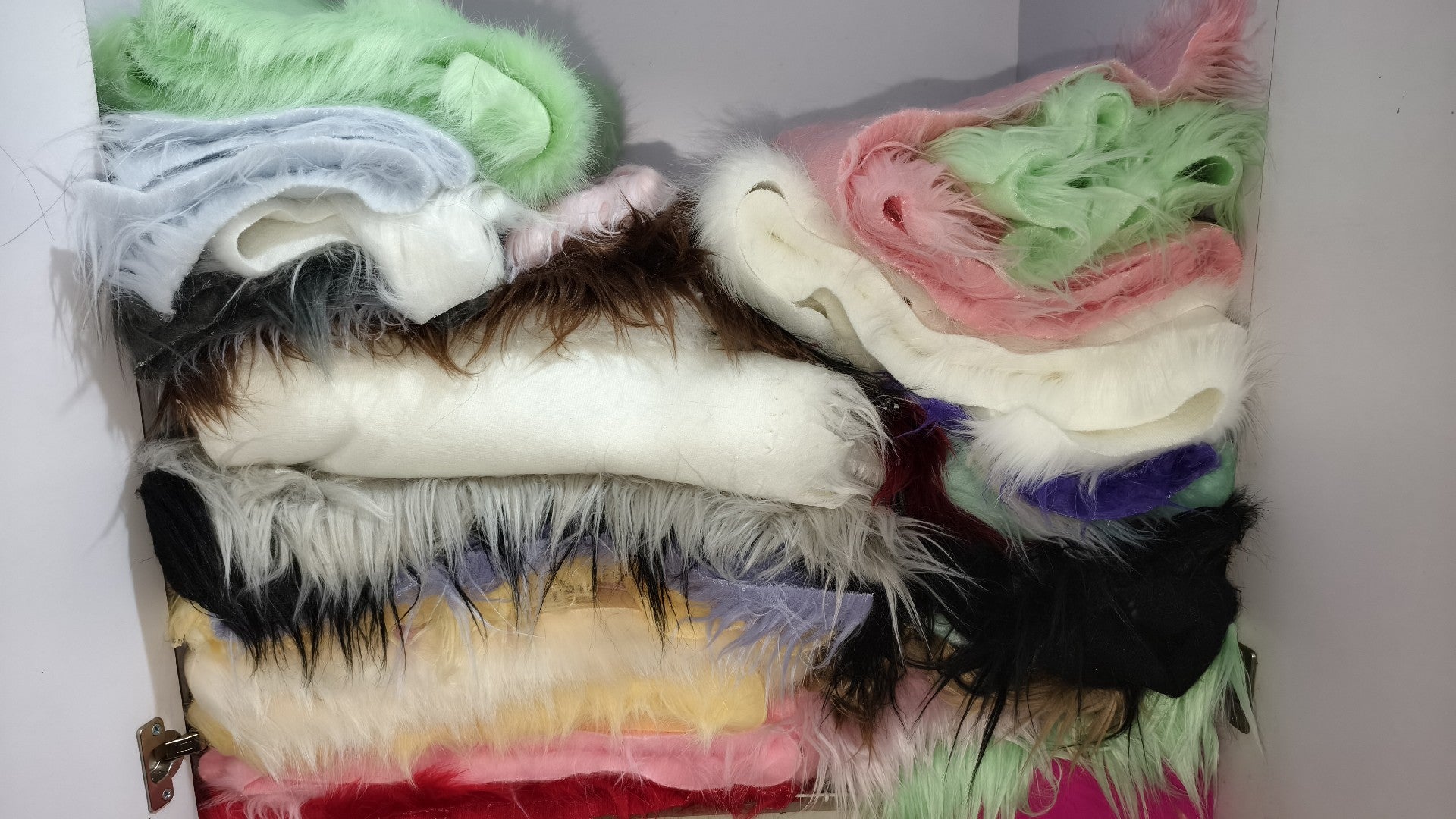 Mystery Bag] Fox Fur – Furlab Supply