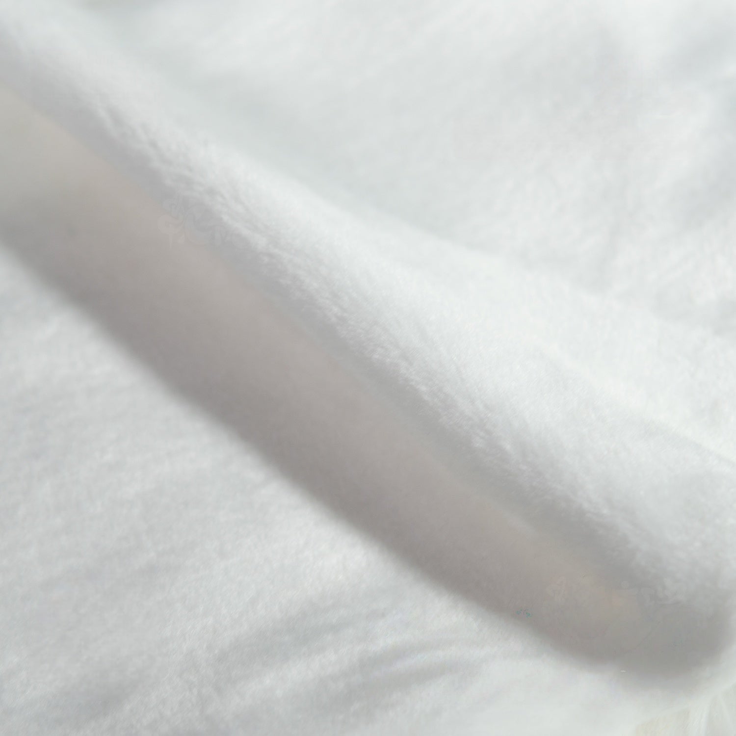 0.2" Ultra-Soft Stretch Long Rabbit Faux Fur Fabric