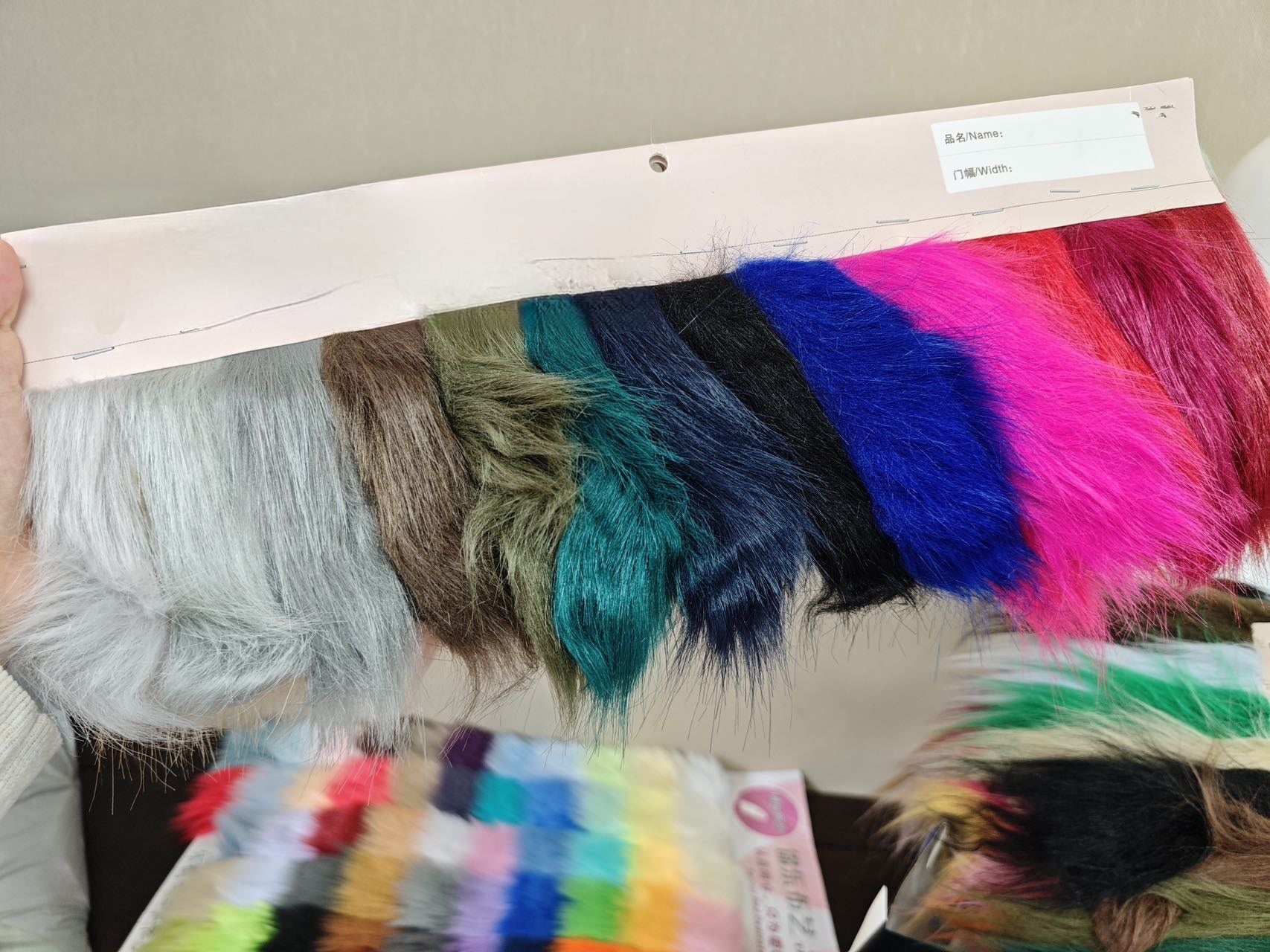 [Color Swatches] - Long-Pile Faux Fox Fur